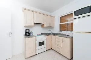Apartment Assimetric - Only 100M To Beach Alcudia