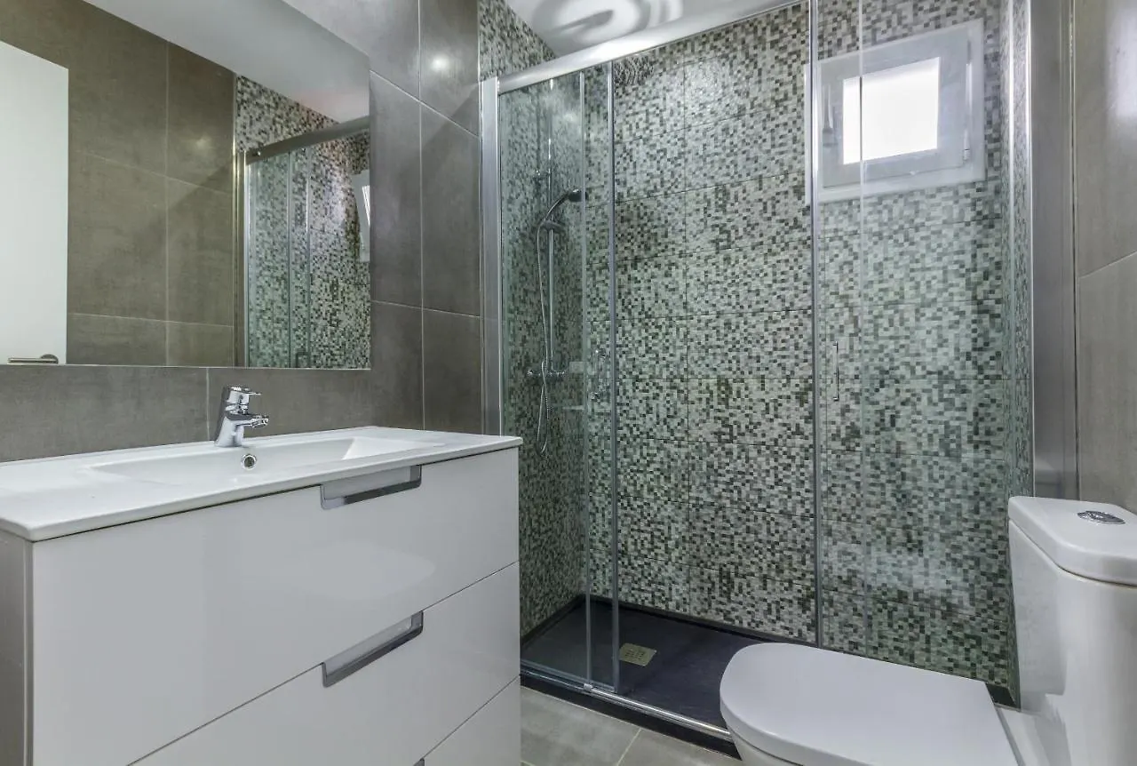 Apartment Assimetric - Only 100M To Beach Alcudia  Alcudia (Mallorca)